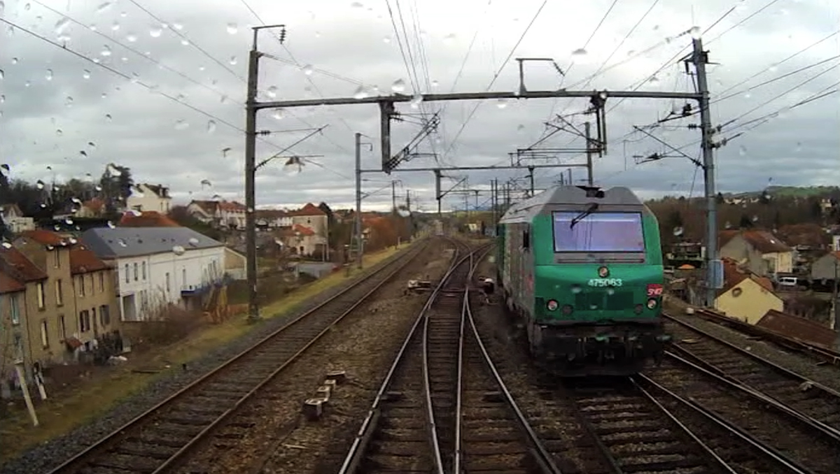 LVDR3325 : En cabine d’une Sybic à 200 Km/h, entre Nevers et Clermont (2e partie)