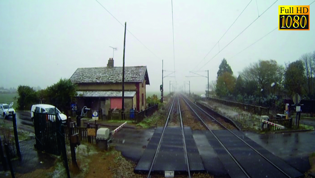 LVDR3373 : Entre Paris et Dreux – En cabine d’une BB 27300 et d’une VB 2N (3e partie)