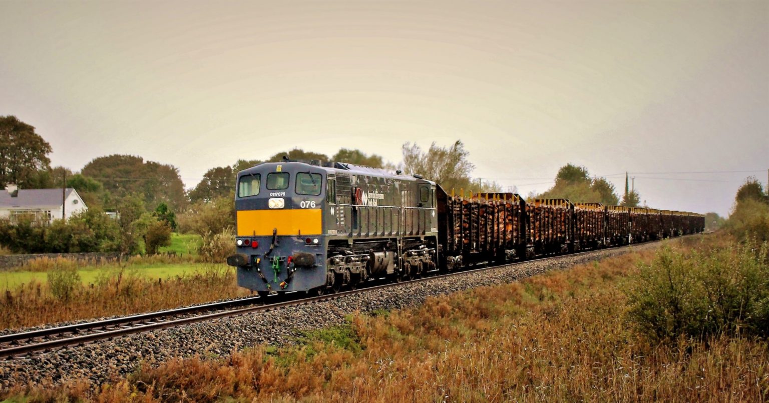 Une locomotive à hydrogène à combustion pour le fret en Irlande