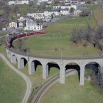 Franceinfo.tv. Hommage aux trains suisses