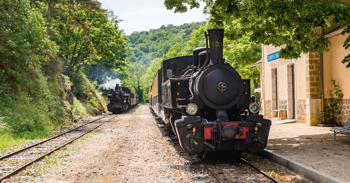 Trains touristiques. Opération bandages neufs pour la Mallet 414