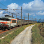 Le train sera tracté par des BB 7200. Ici, l’une d’entre elles photographiée près des étangs de Port-La-Nouvelle.