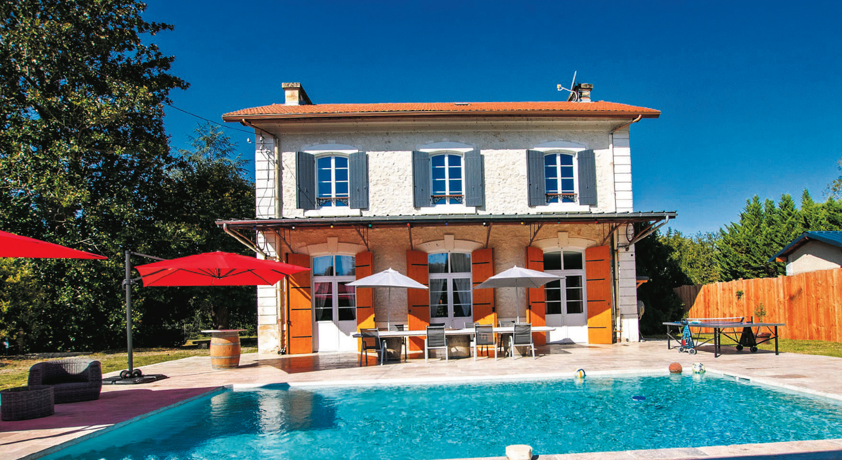 Des petites gares métamorphosées en maisons de vacances