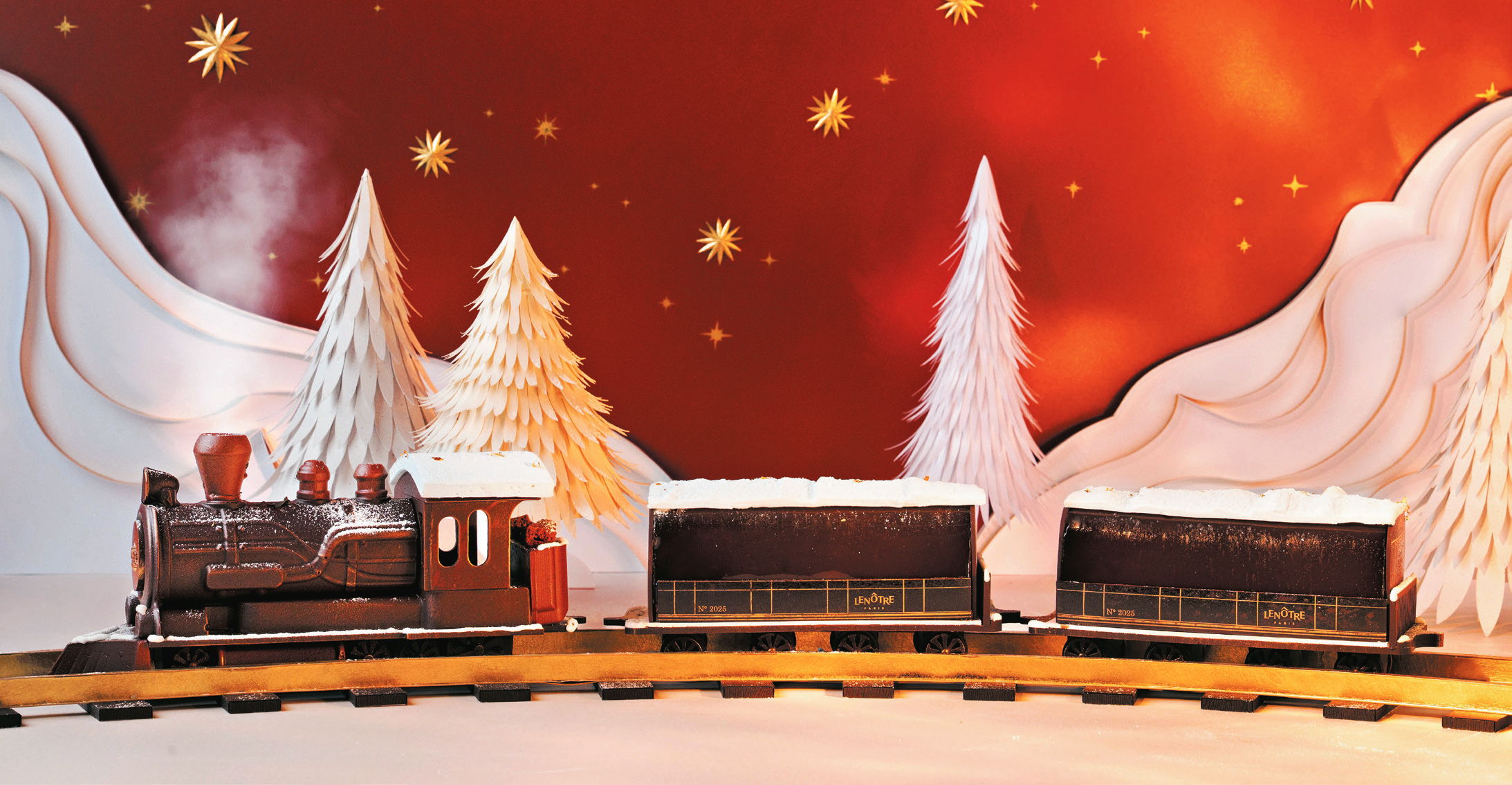 Noël. Des fêtes ferroviaires avec deux bûches « locomotives »